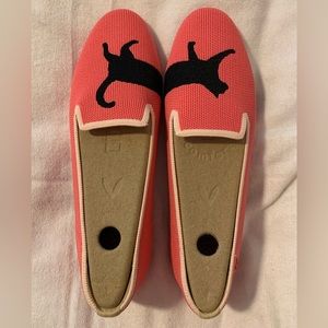 Vivaia Audrey Roundtoe Cat Flat Loafer, Pink and Black, Women’s 9
